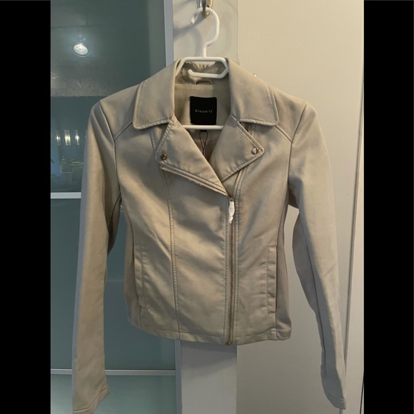 *DYNAMITE* Faux Leather Jacket in cream XS with org tags - Picture 1 of 5